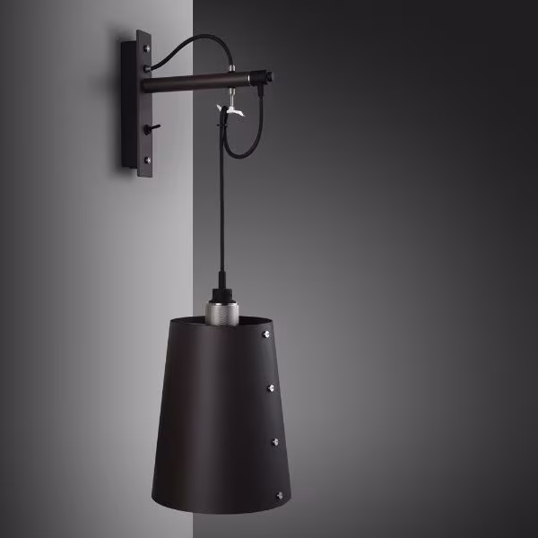 Hooked Wall / Large Graphite Base