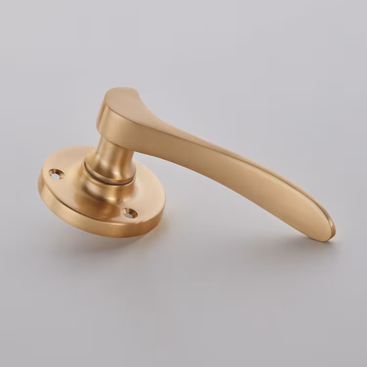 Codsall Lever On Round Rose