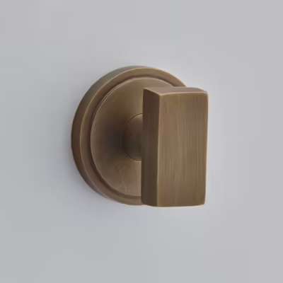 Square Turn
