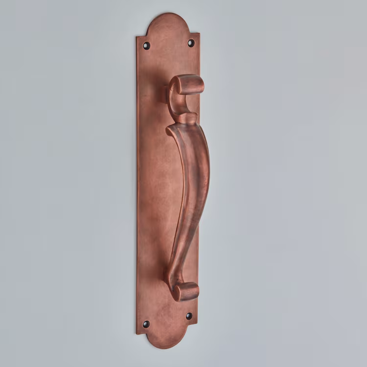 Doctor’s Pull Handle On Plate