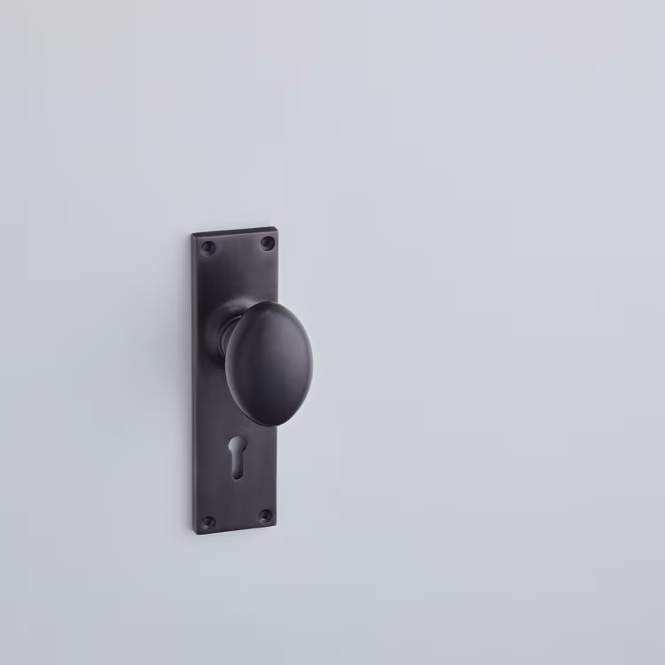 Oval Knob Bathroom Furniture