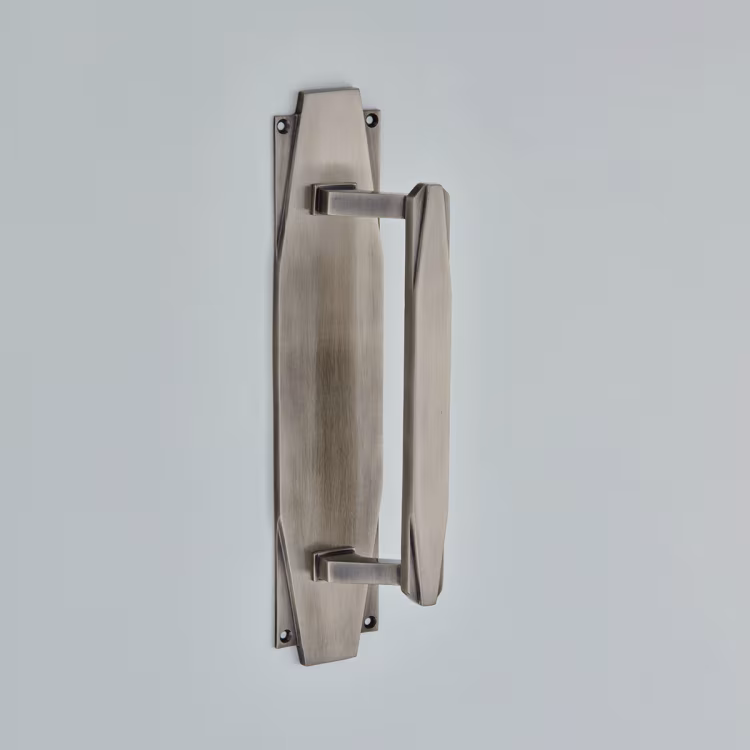 Art Deco Pull Handle on Backplate