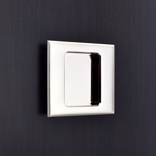Square Pillow Pull