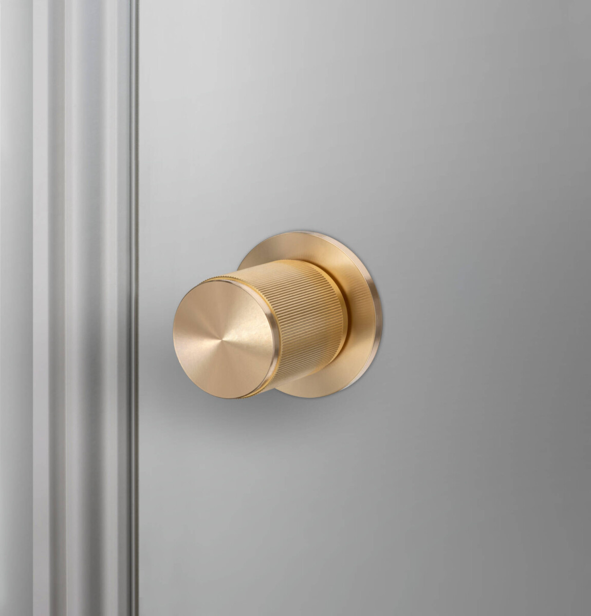 Door-Knob_FixedROW_Linear_Front_Brass_A1_Web_Square-scaled