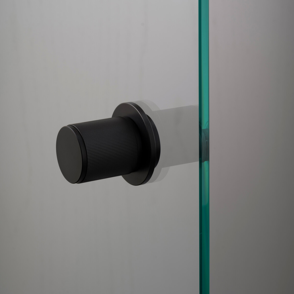 Door-knob_Fixed_Linear_Single-sided_Glass_black_A2_Web