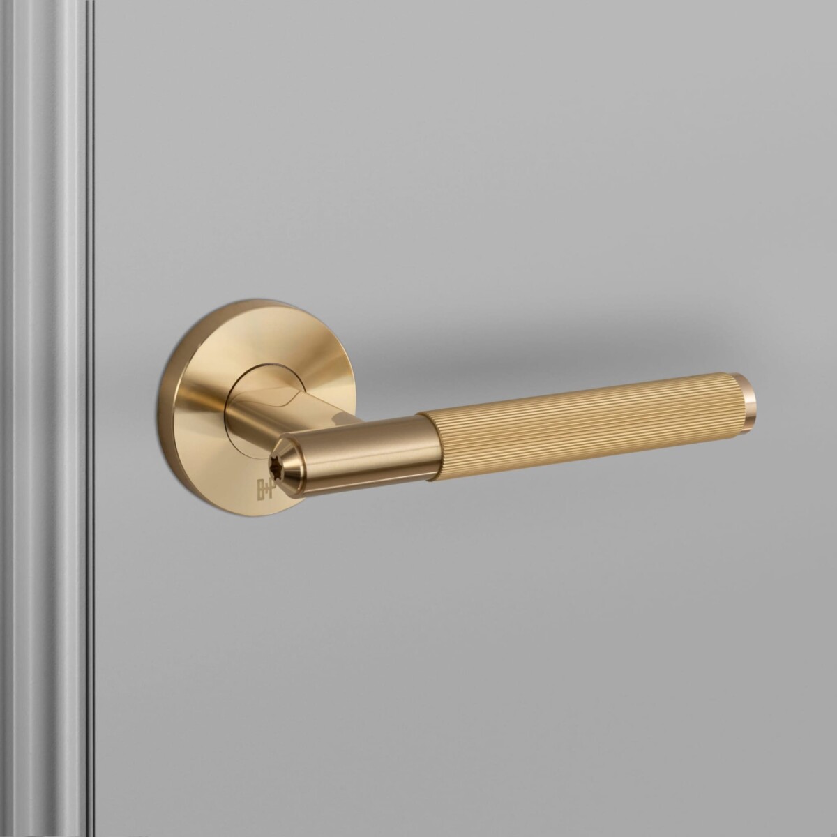 ROW_Door-handle_Linear_Brass_A3_Web_Square-scaled