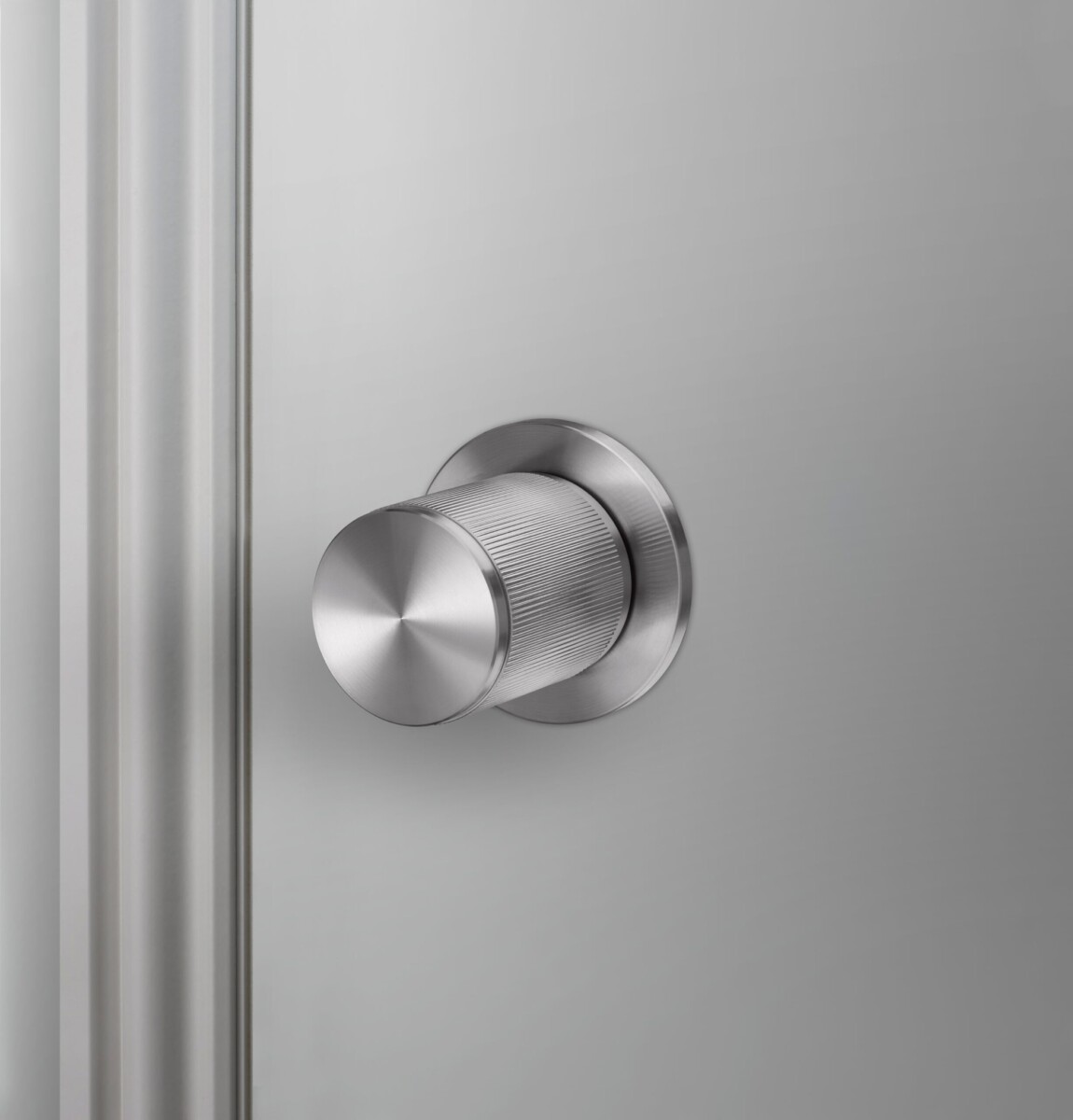 doorknob-linear-stainless-steel-busterpunch (1)
