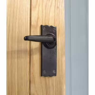 Black Oak Lever Latch Set - Image 4