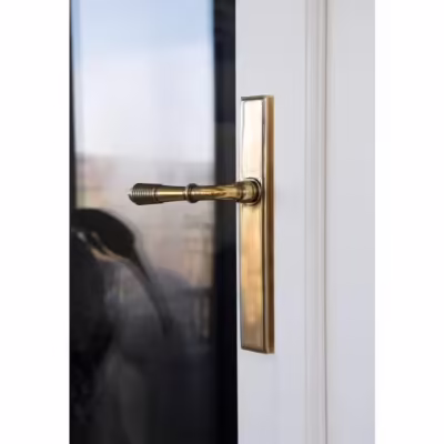 Aged Brass Reeded Slimline Lever Latch Set - Image 4