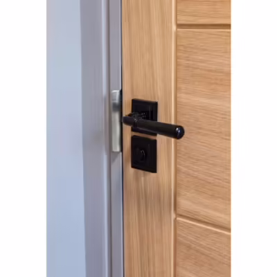 Black Hammered Newbury Lever on Rose Set (Square) - Image 7