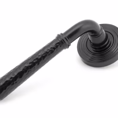Black Hammered Newbury Lever on Rose Set (Beehive) - Unsprung