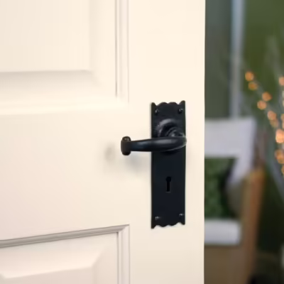Black Cottage Lever Lock Set - Image 5