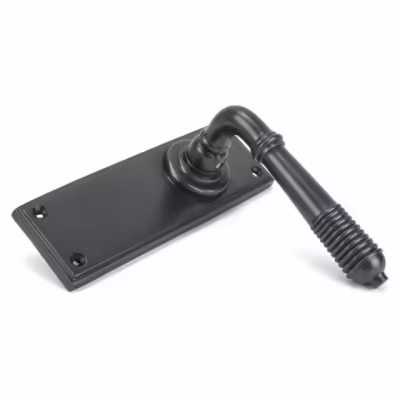 Aged Bronze Reeded Lever Latch Set - Image 2