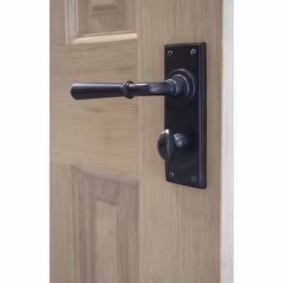 Aged Bronze Newbury Lever Bathroom Set - Image 4