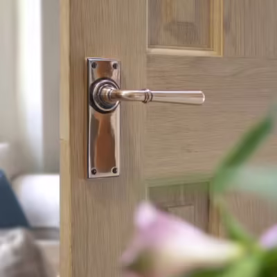Polished Bronze Newbury Lever Latch Set - Image 3