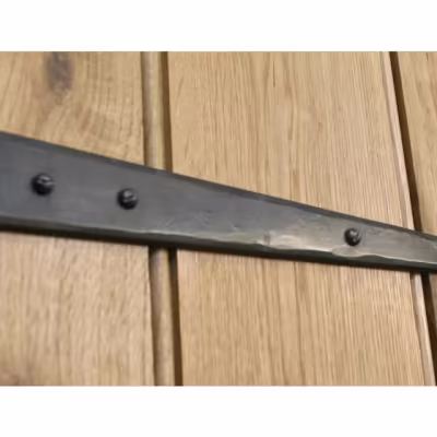 Beeswax 18" Penny End T Hinge (pair) - Image 3