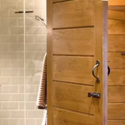 Beeswax 4" Straight Door Bolt - Image 4