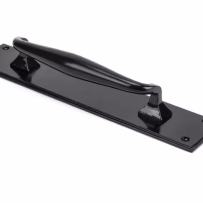 Black Pull Handle on Backplate - Image 3