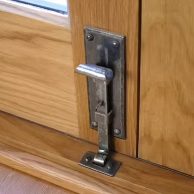 Pewter 6" Cranked Door Bolt - Image 4