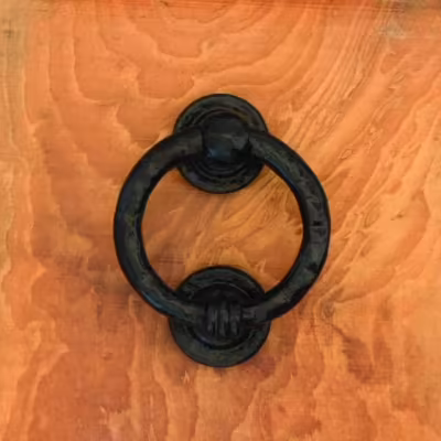 Black 4" Ring Door Knocker - Image 3