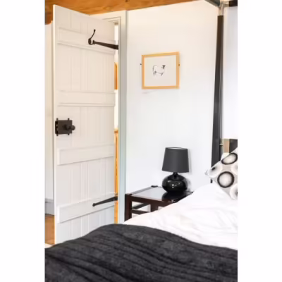 Black Celtic Hat & Coat Hook - Image 6