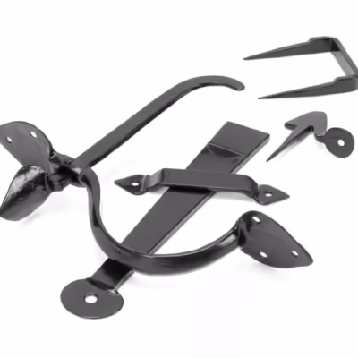 Black Gothic Thumblatch - XL
