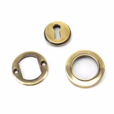 Aged Brass Round Escutcheon (Plain) - Image 3