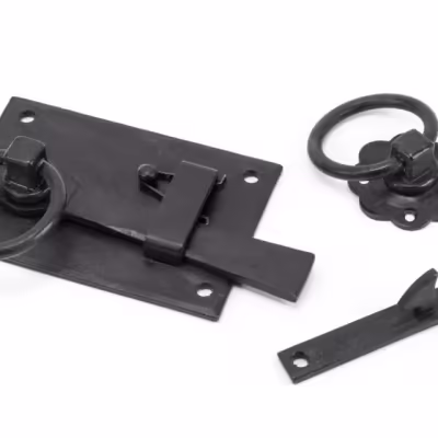 External Beeswax Cottage Latch - LH