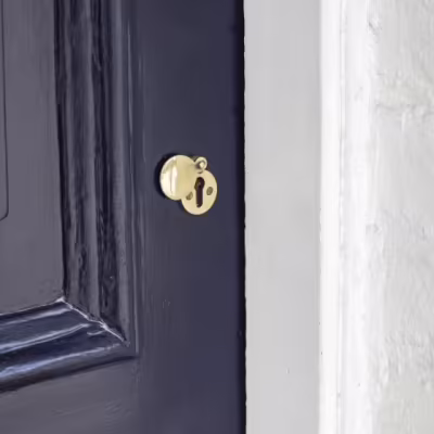 Aged Brass 30mm Round Escutcheon - Image 5