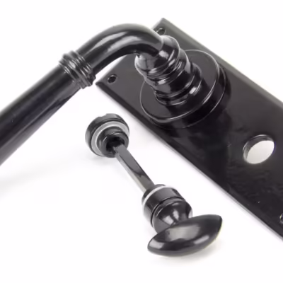 Black Regency Lever Bathroom Set - Image 3