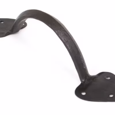 Beeswax 8" Gothic D Handle