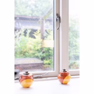 Pewter 8" Peardrop Stay - Image 4