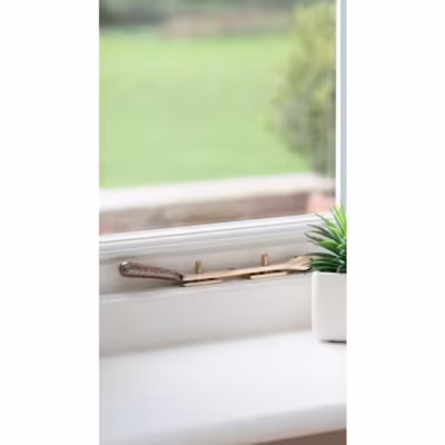 Polished Bronze 8" Hammered Newbury Stay - Image 4