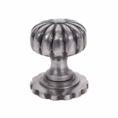 Natural Smooth Flower Cabinet Knob - Small