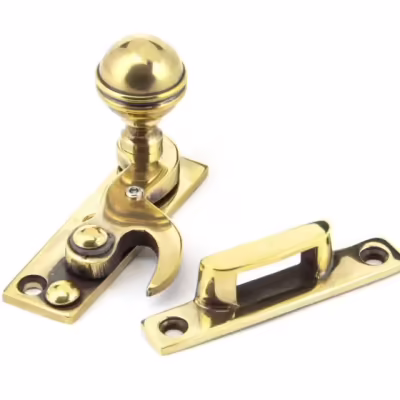 Aged Brass Prestbury Sash Hook Fastener