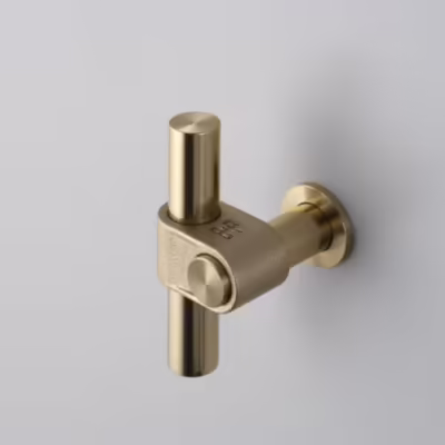 T-Bar / Cast - Image 12