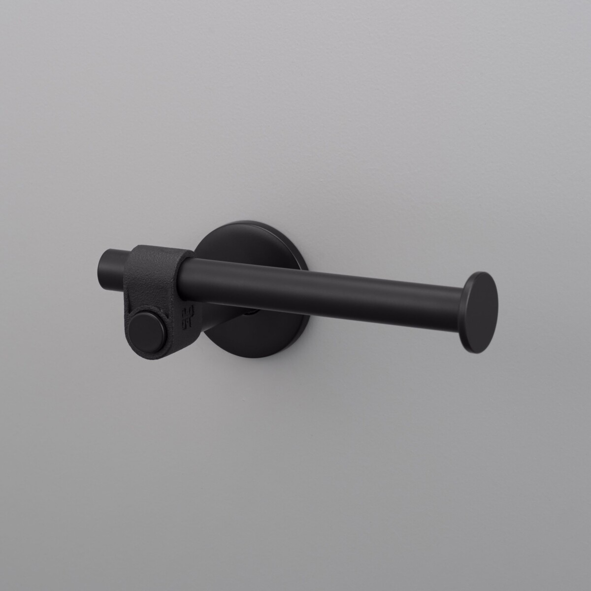 BP_Cast_Toilet_Roll_Holder_Black_A2_Web-1-scaled