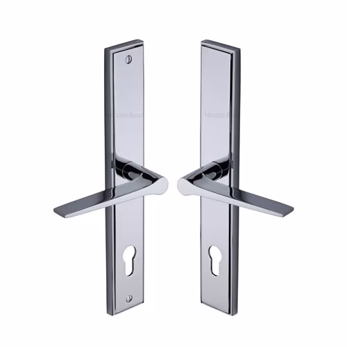 Gio RH Door Handle on Plate