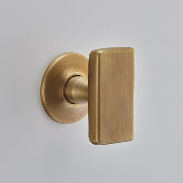 Capital Mortice Knob on Arc Rose