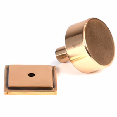 Polished Bronze Kelso Cabinet Knob - 32mm (Square) - Image 3