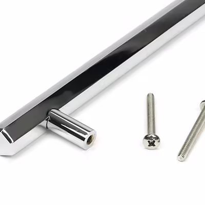 Polished Chrome Kahlo Pull Handle - Small - Image 3