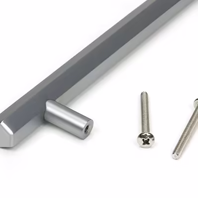 Satin Chrome Kahlo Pull Handle - Medium - Image 3