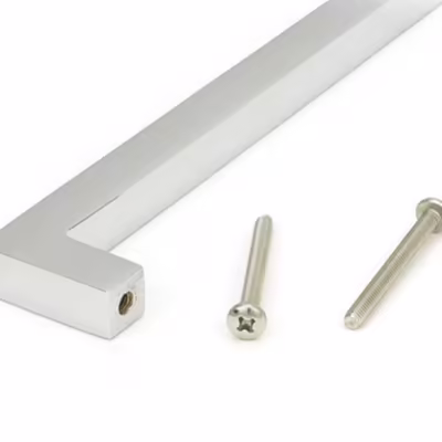 Polished Chrome Albers Pull Handle - Medium - Image 3