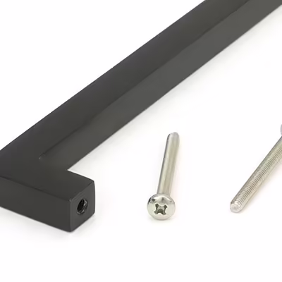 Matt Black Albers Pull Handle - Medium - Image 3