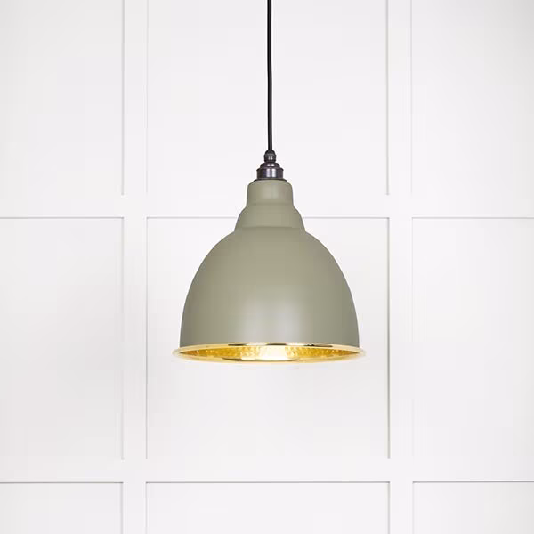 Hammered Brass Brindley Pendant in Tump