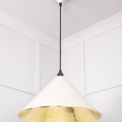 Hammered Brass Hockley Pendant in Teasel - Image 4