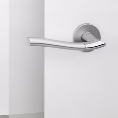 Chio Lever Handle on Round Rose