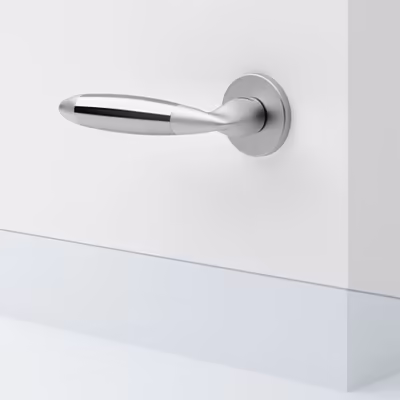 Totem Lever Handle on Round Rose