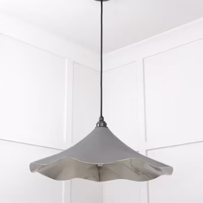 Smooth Nickel Flora Pendant in Bluff - Image 5