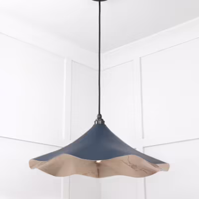 Smooth Nickel Flora Pendant in Dusk - Image 4